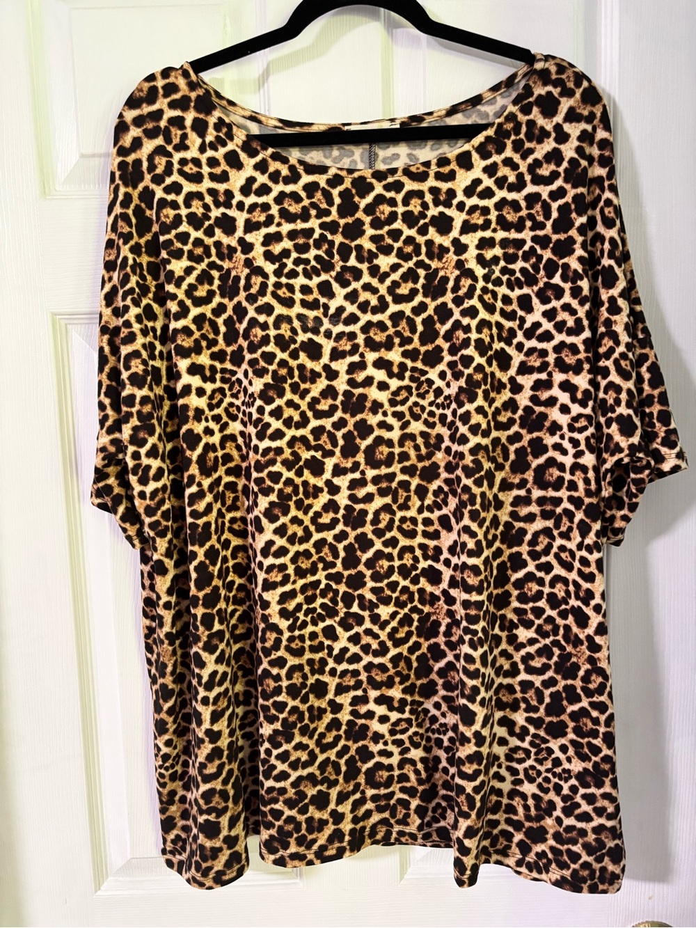 Leopard Print TopWomen’s Plus 3X, REB. In J. 220, NWOT
